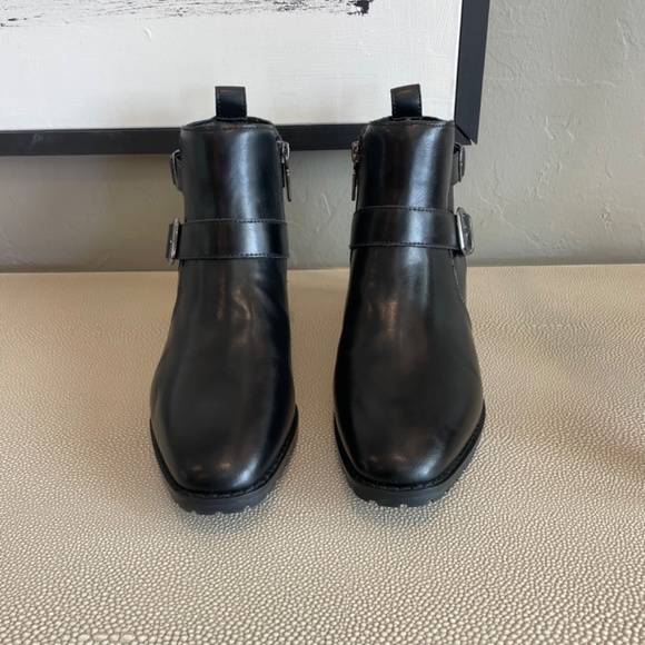 Blando Shantel Waterproof Boots ~NEW~ - Picture 1 of 7